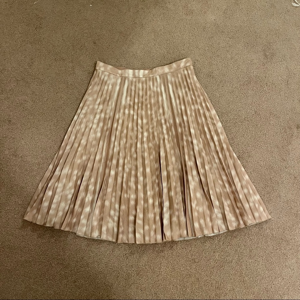 Burberry London Women’s Deer Print Pleated Midi Knee Length Skirt Size 6